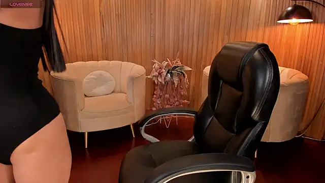 AlyssaDean online show from 10-15-25, 11:21