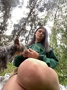 Snapshot of little-natt chatting on 02-02-25, 09:13 little-natt online show from 02-02-25, 09:13