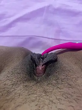 Snapshot of keirabbw chatting on 03-13-25, 05:00 keirabbw online show from 03-13-25, 05:00