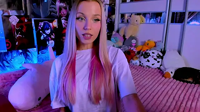 Snapshot of Cute__Pony chatting on 12-29-24, 09:30 Cute Pony online show from 12-29-24, 09:30