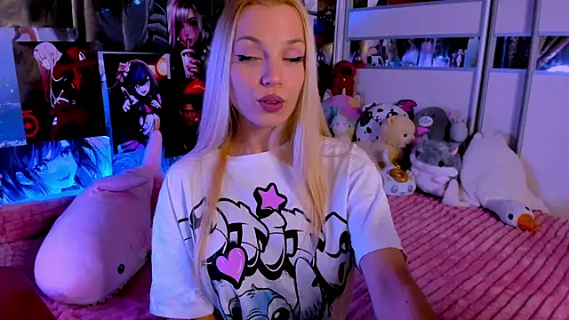 Snapshot of Cute__Pony chatting on 02-03-25, 09:29 Cute Pony online show from 02-03-25, 09:29