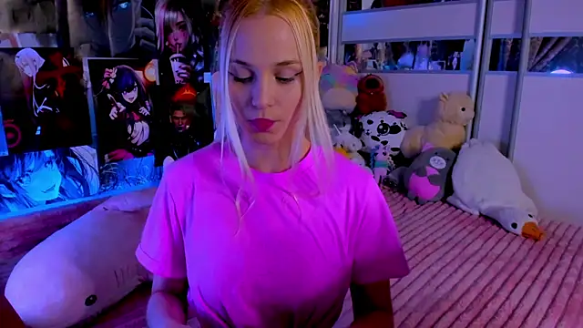 Snapshot of Cute__Pony chatting on 10-11-25, 08:29 Cute Pony online show from 10-11-25, 08:29