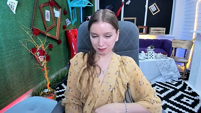 MayaSinabon online show from 12-04-24, 10:24