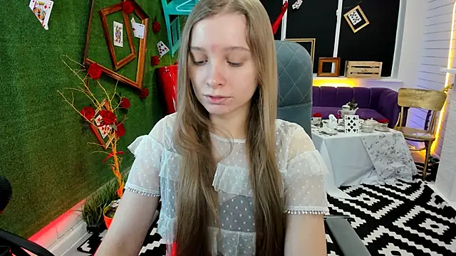 MayaSinabon online show from 12-08-24, 07:15