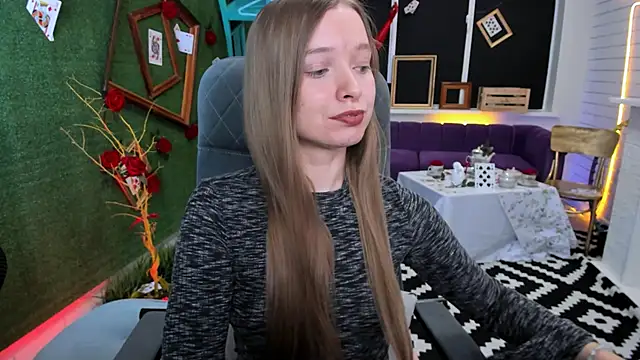 MayaSinabon online show from 12-10-24, 10:17
