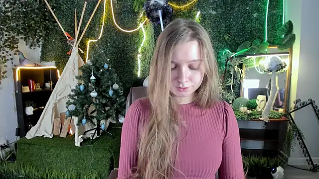 MayaSinabon online show from 12-14-24, 10:34
