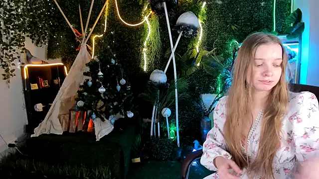 MayaSinabon online show from 12-15-24, 07:13
