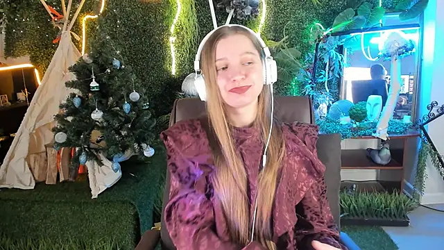 MayaSinabon online show from 12-22-24, 03:22