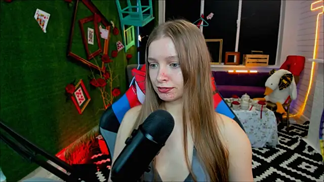 MayaSinabon online show from 02-18-25, 03:21