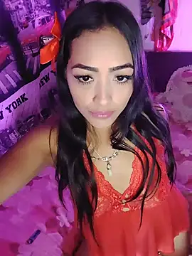 latiinahot online show from 08-06-26, 05:20