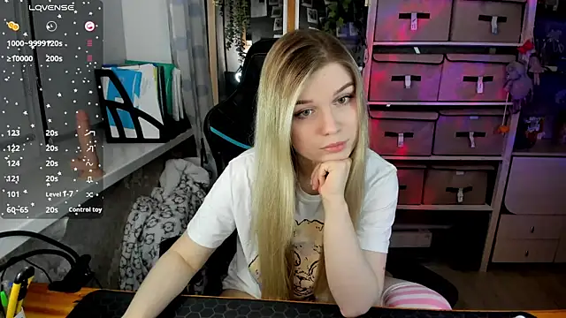 omg lina online show from 12-04-24, 01:42