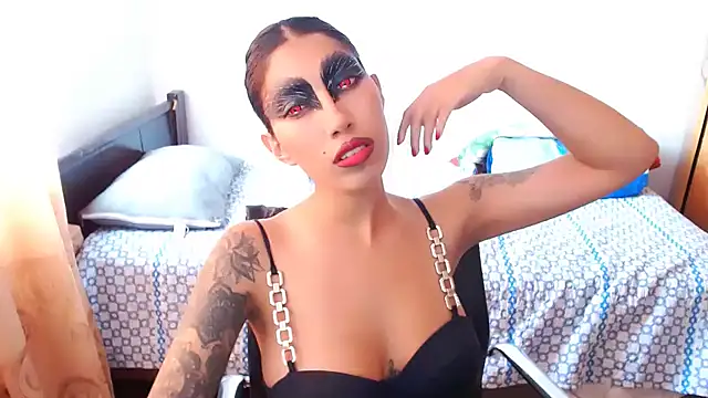 Snapshot of sofia_rosse4 chatting on 11-12-25, 07:46 sofia rosse4 online show from 11-12-25, 07:46