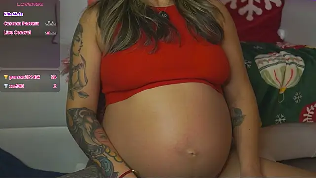 Snapshot of AyraSmith_ chatting on 11-20-25, 12:22 AyraSmith online show from 11-20-25, 12:22