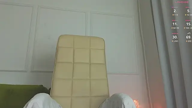 Sereta Finn online show from 12-06-24, 07:12