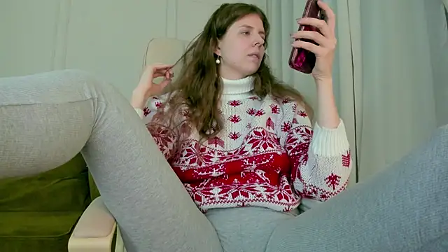 Sereta Finn online show from 12-13-24, 01:55