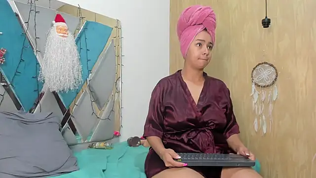 Luya Jhon online show from 12-28-24, 02:32