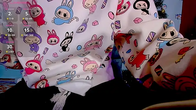 Snapshot of __Saphia__ chatting on 12-18-24, 12:43 Saphia online show from 12-18-24, 12:43