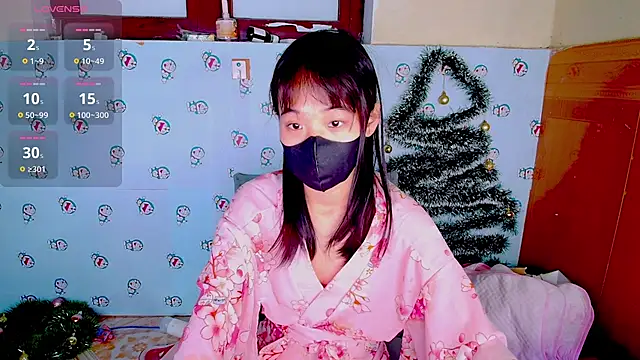 Snapshot of __Saphia__ chatting on 12-19-24, 02:46 Saphia online show from 12-19-24, 02:46