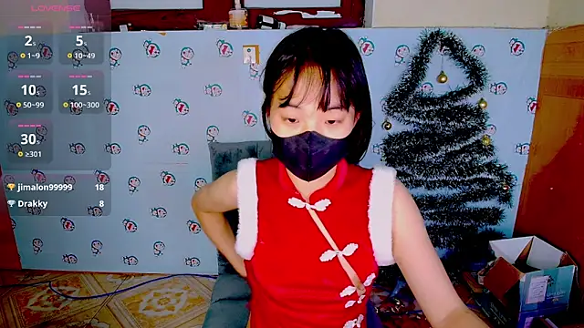 Snapshot of __Saphia__ chatting on 12-24-24, 03:16 Saphia online show from 12-24-24, 03:16