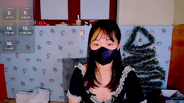 Snapshot of __Saphia__ chatting on 12-27-24, 03:37 Saphia online show from 12-27-24, 03:37