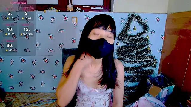 Snapshot of __Saphia__ chatting on 01-04-25, 12:27 Saphia online show from 01-04-25, 12:27