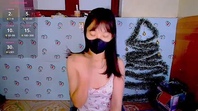 Snapshot of __Saphia__ chatting on 01-09-25, 12:25 Saphia online show from 01-09-25, 12:25