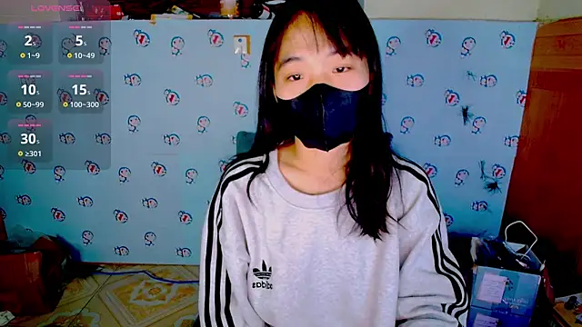 Snapshot of __Saphia__ chatting on 01-11-25, 03:20 Saphia online show from 01-11-25, 03:20