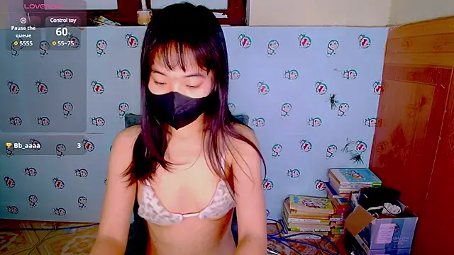 Snapshot of __Saphia__ chatting on 01-24-25, 02:08 Saphia online show from 01-24-25, 02:08