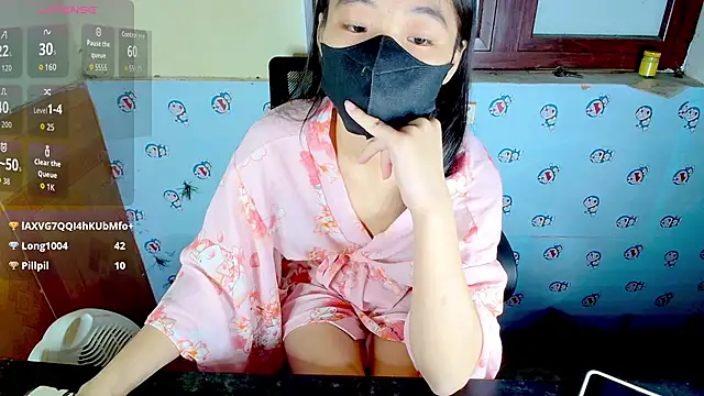 Snapshot of __Saphia__ chatting on 11-06-25, 04:41 Saphia online show from 11-06-25, 04:41