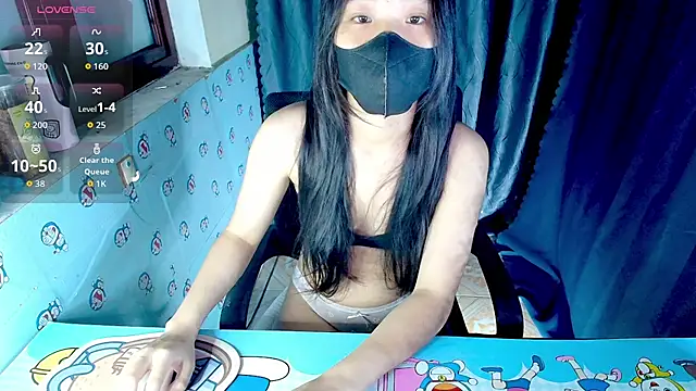   Saphia   online show from 06-04-26, 03:18