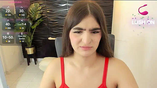 Snapshot of sofia_44 chatting on 01-18-25, 12:36 sofia 44 online show from 01-18-25, 12:36