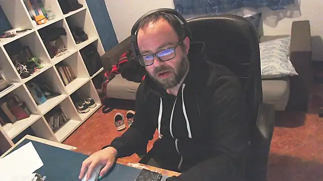 ravingr4d4 online show from 02-16-25, 11:37