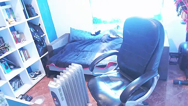 ravingr4d4 online show from 02-17-25, 12:16