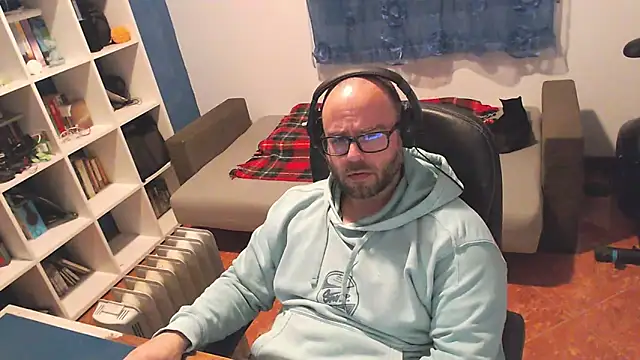 ravingr4d4 online show from 03-08-25, 09:40