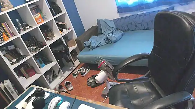 ravingr4d4 online show from 09-18-25, 08:05