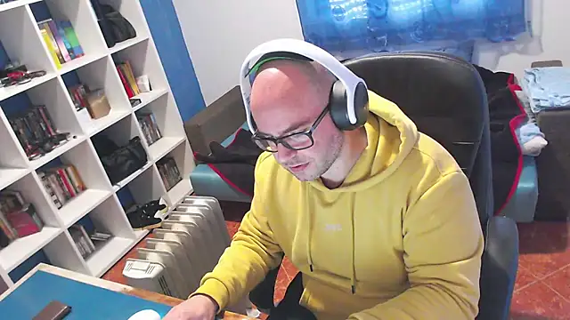 ravingr4d4 online show from 12-19-25, 10:55