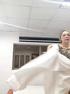 Daniela77771 online show from 02-05-25, 02:16