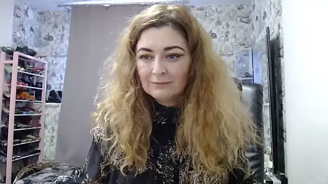 Helen1974 online show from 01-15-25, 08:20