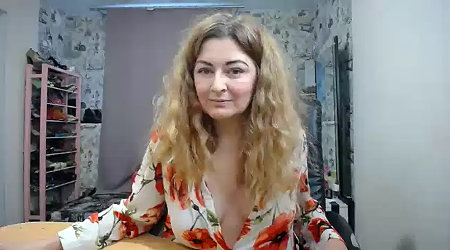 Helen1974 online show from 02-17-25, 01:10