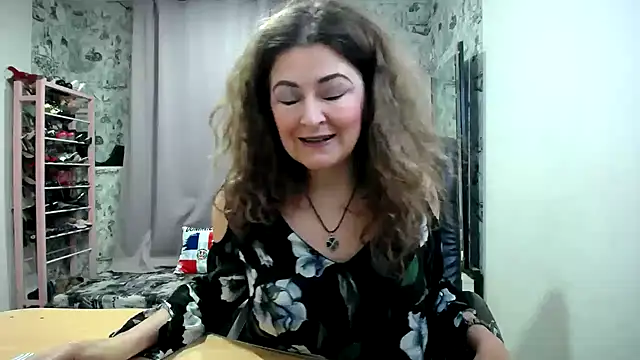 Helen1974 online show from 05-07-26, 01:55