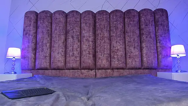 Snapshot of bellablack27 chatting on 12-28-24, 01:18 bellablack27 online show from 12-28-24, 01:18