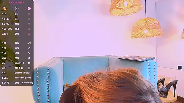 Snapshot of bellablack27 chatting on 03-09-25, 05:55 bellablack27 online show from 03-09-25, 05:55