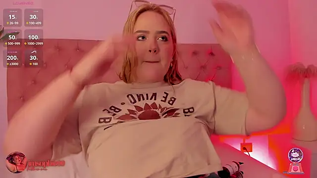 sophiarossee  online show from 09-10-25, 12:05