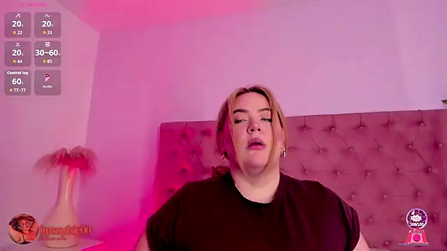 sophiarossee  online show from 09-22-25, 12:18