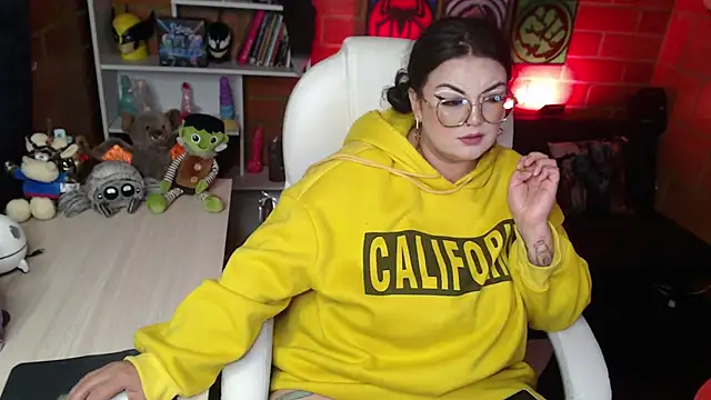 juliette rd online show from 01-08-25, 01:31