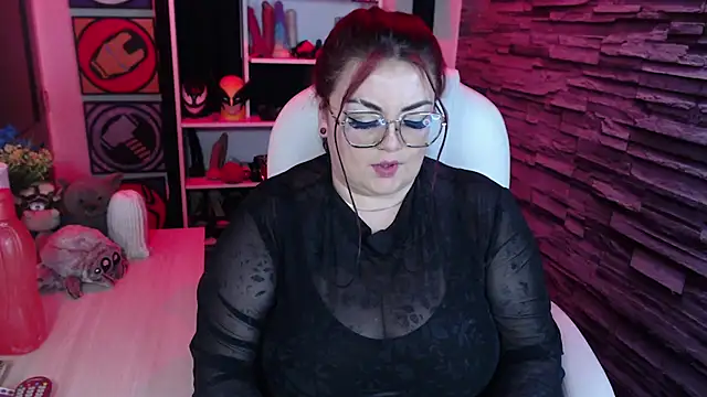 Snapshot of juliette_rd chatting on 04-18-26, 03:43 juliette rd online show from 04-18-26, 03:43
