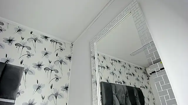 Ehotloveaxxx online show from 12-21-24, 03:53
