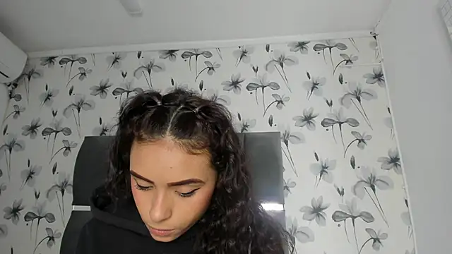 Ehotloveaxxx online show from 01-07-25, 04:37