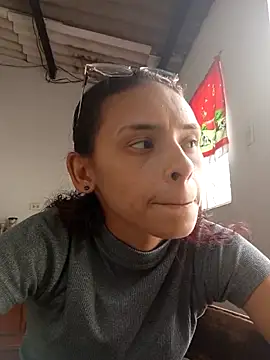 Snapshot of Ehotloveaxxx chatting on 10-16-25, 06:31 Ehotloveaxxx online show from 10-16-25, 06:31