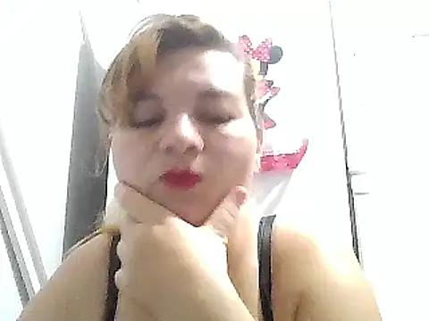 laiscibelle online show from 02-17-25, 03:58